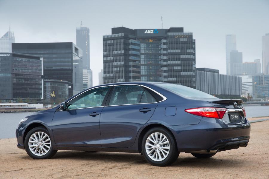  Toyota Camry Atara SL 2015 года  (фото 3 из 22)